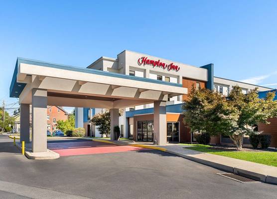 Hampton Inn Stroudsburg/Poconos 1