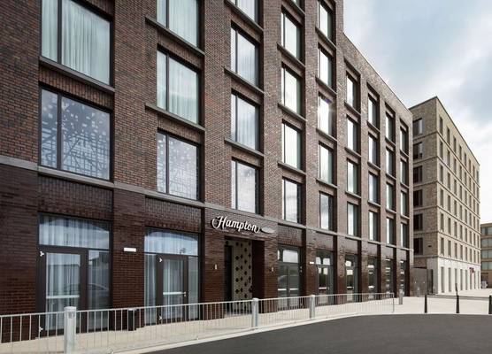 Hampton By Hilton London Excel 1