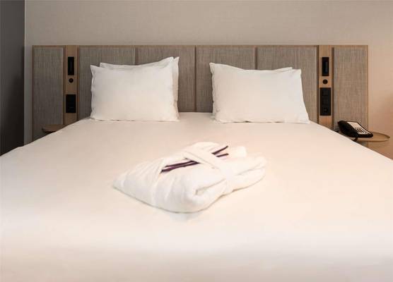 Blooma Hotel Liege Centre - Handwritten Collection 1