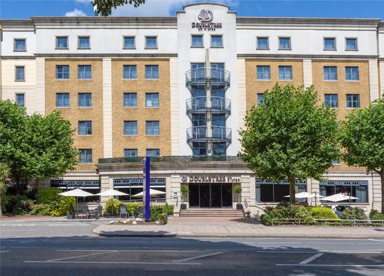 DoubleTree by Hilton London Angel Kings Cross 1