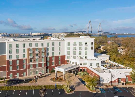 Hilton Garden Inn Charleston / Mt. Pleasant 1
