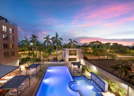 DoubleTree by Hilton Esplanade Darwin 1