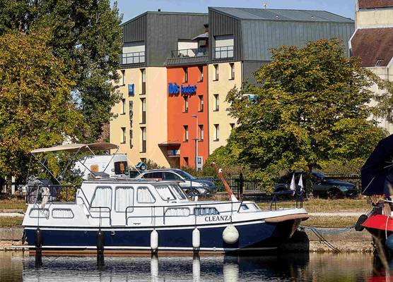 ibis budget Auxerre Centre 1