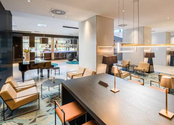 Radisson Blu Hotel, Hamburg 1