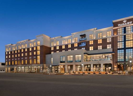 Valley Hotel Homewood Birmingham - Curio Collection By Hilton 1