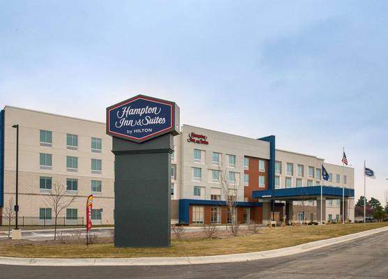 Hampton Inn & Suites Adrian, Mi 1