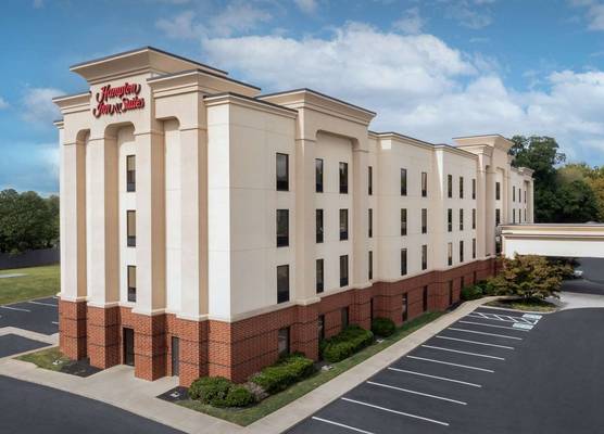 Hampton Inn & Suites-Knoxville/North I-75 1