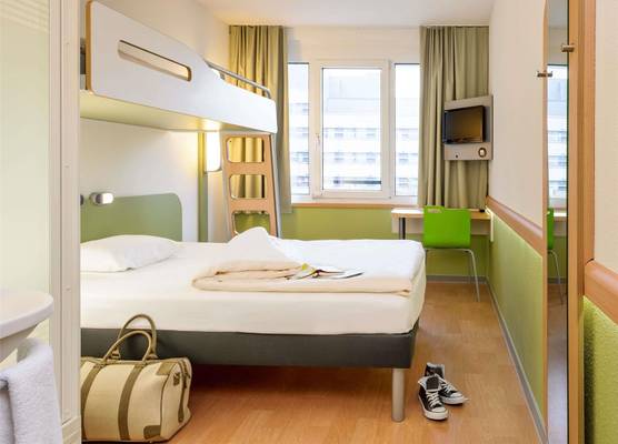 ibis budget Clermont-Ferrand Le Brézet Aéroport 1