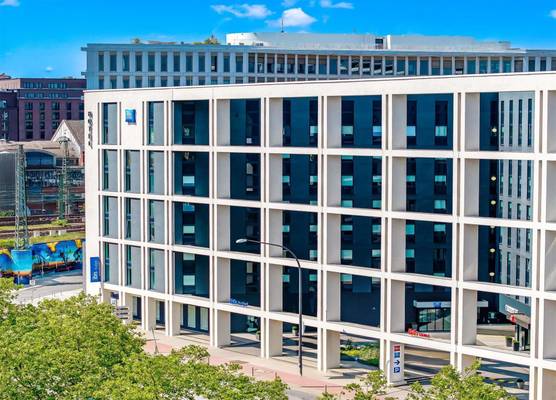 ibis budget Hamburg City 1