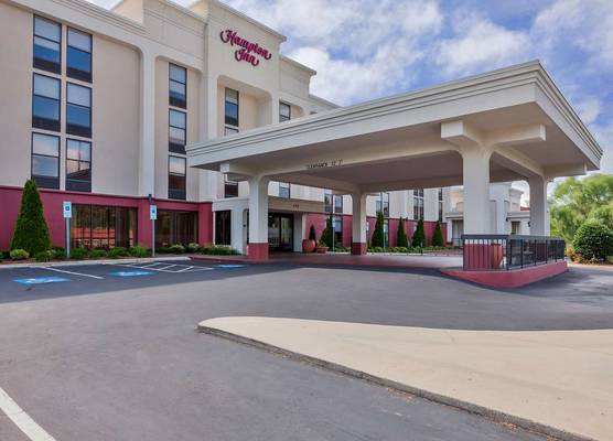 Hampton Inn Hendersonville 1