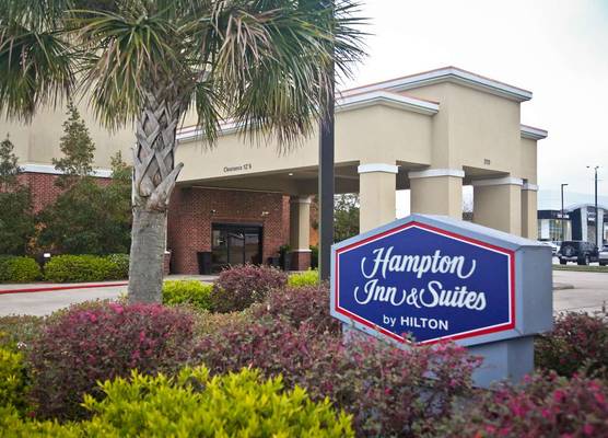 Hampton Inn & Suites Jennings 1