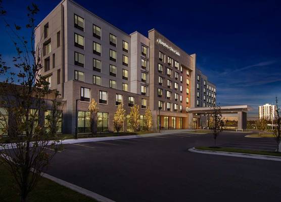Hampton Inn & Suites Chicago Medical District Uic 1