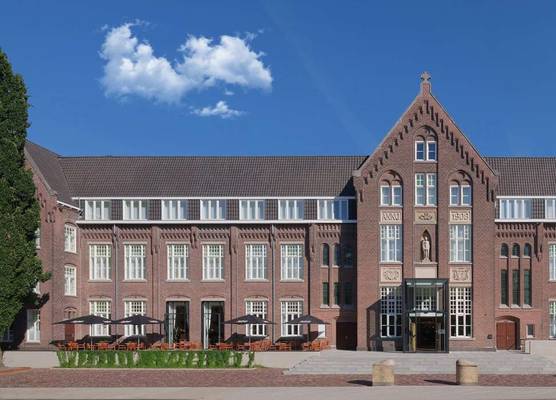 DoubleTree by Hilton Sittard 1