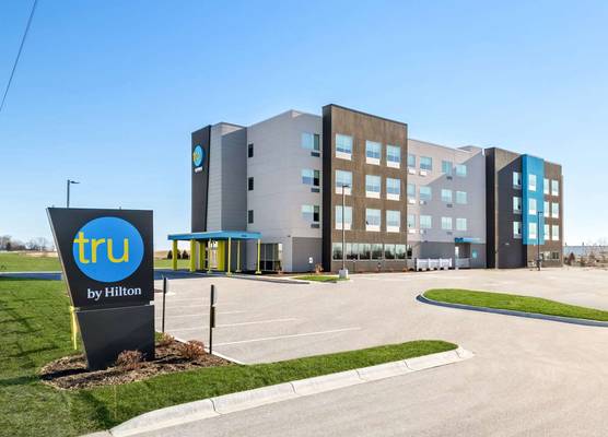 Tru By Hilton Dixon 1