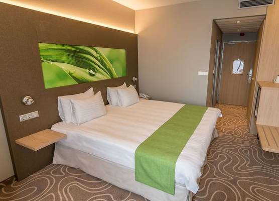Holiday Inn BUDAPEST - BUDAÖRS by IHG 1