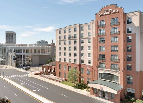 Hilton Garden Inn Worcester 1