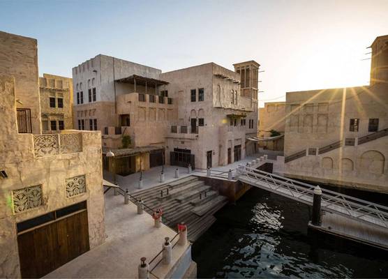 Al Seef Heritage Hotel Dubai, Curio Collection by Hilton 1