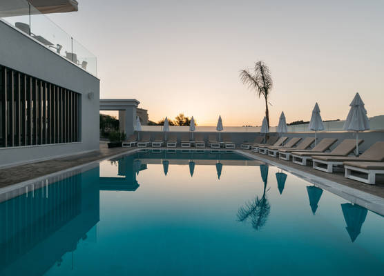 Tesoro Hotel Zakynthos 1