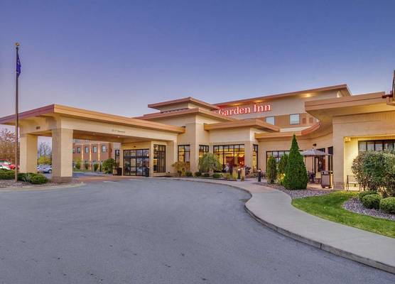 Hilton Garden Inn Milwaukee Airport 1