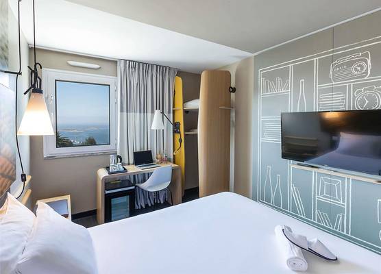 Hotel ibis Porto Gaia 1