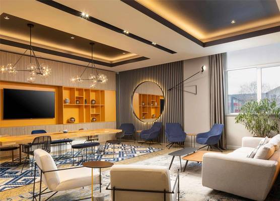 Mercure Sibiu Airport 1