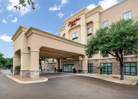 Hampton Inn Uvalde 1