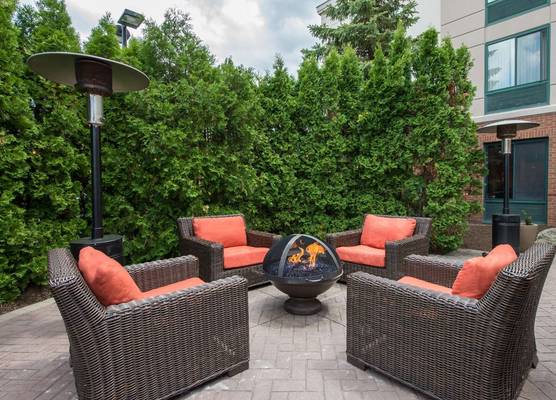 Hilton Garden Inn Poughkeepsie/Fishkill 1
