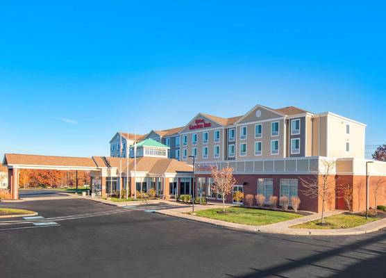Hilton Garden Inn Devens Common 1