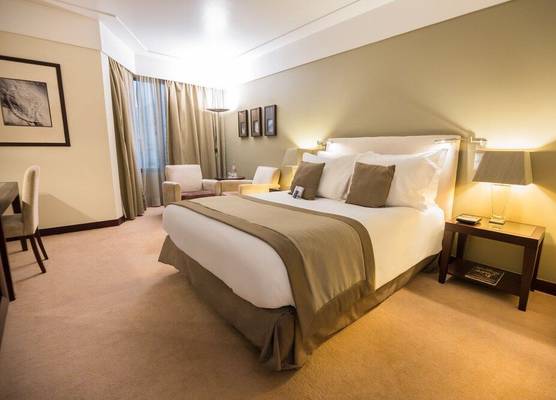 Crowne Plaza PORTO by IHG 1