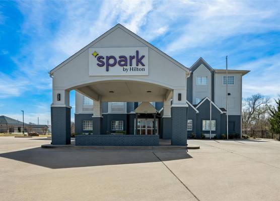 Spark by Hilton Stillwater 1