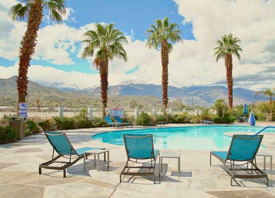 Hampton Inn & Suites Cathedral City 1