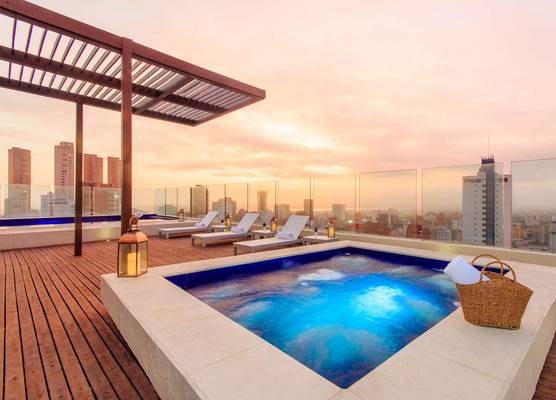 NH Collection Royal Smartsuites 1