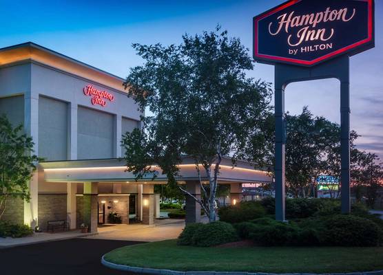 Hampton Inn Fall River/Westport 1