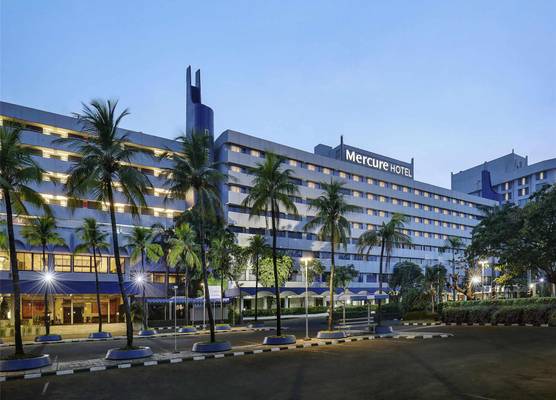 Mercure Convention Center Ancol 1