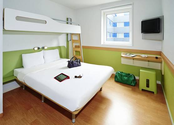 ibis budget Paris Porte de Bagnolet 1