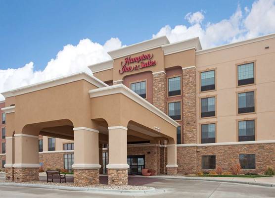 Hampton Inn & Suites Watertown 1