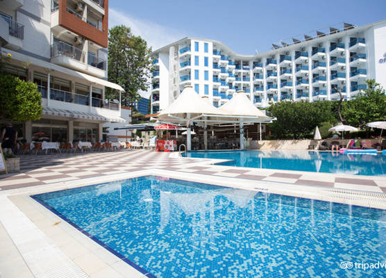 Grand Okan Hotel 1