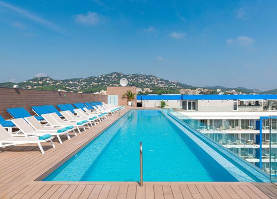 L'Azure Hotel SPA 4Sup 1