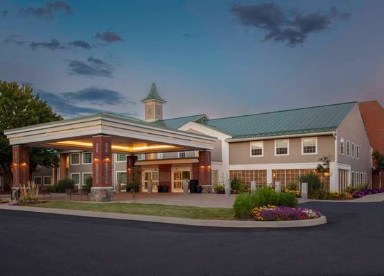 DoubleTree by Hilton Burlington Vermont 1
