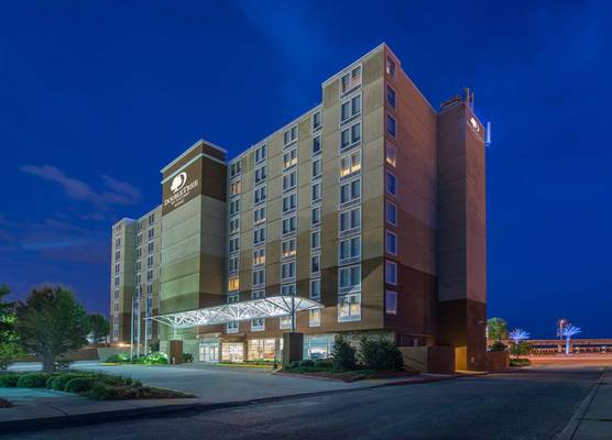 DoubleTree by Hilton Biloxi 1