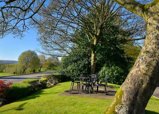 Mercure Manchester Norton Grange Hotel & Spa 1
