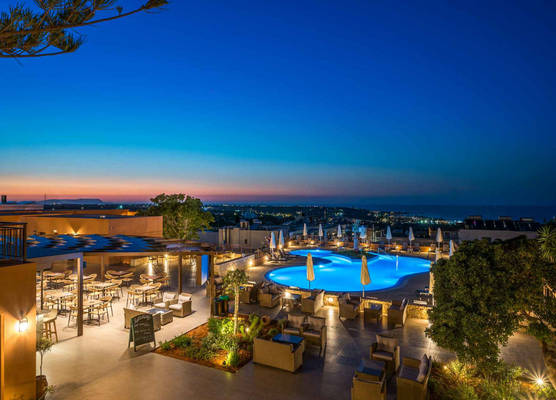 Hotel Pyriá 1