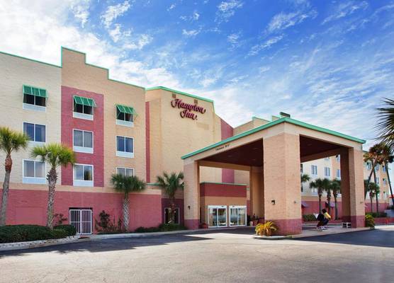 Hampton Inn Pensacola Beach 1