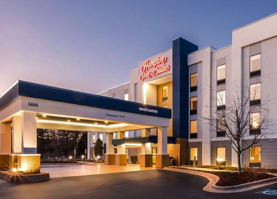 Hampton Inn & Suites Wilson I-95 1