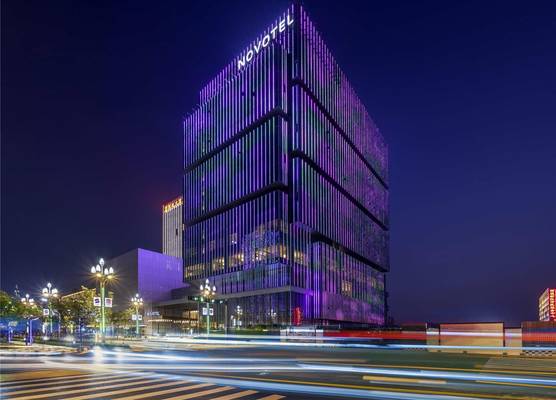 Novotel Xian Xixian西安西咸诺富特酒店 1