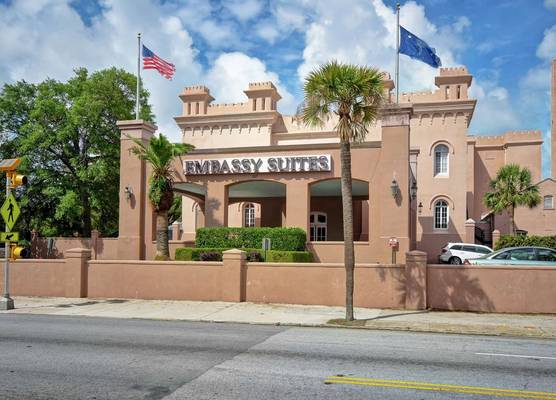 Embassy Suites by Hilton Charleston Historic District 1
