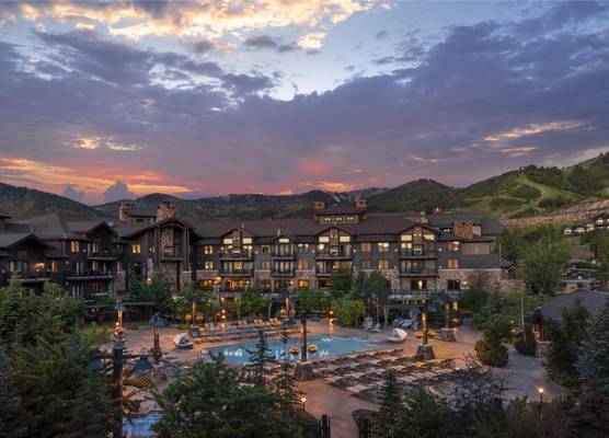 Waldorf Astoria Park City 1