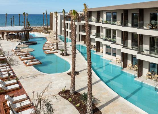 Nalu Resort & SPA Adults Only Hotel 1