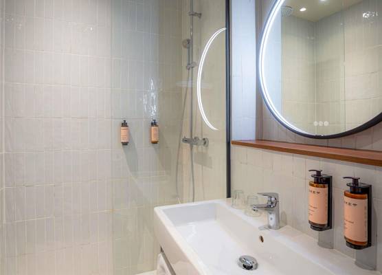 Mercure Paris Montparnasse Pasteur 1