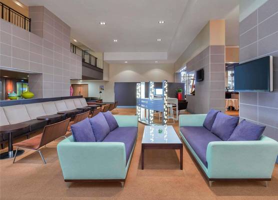 Novotel London Excel 1